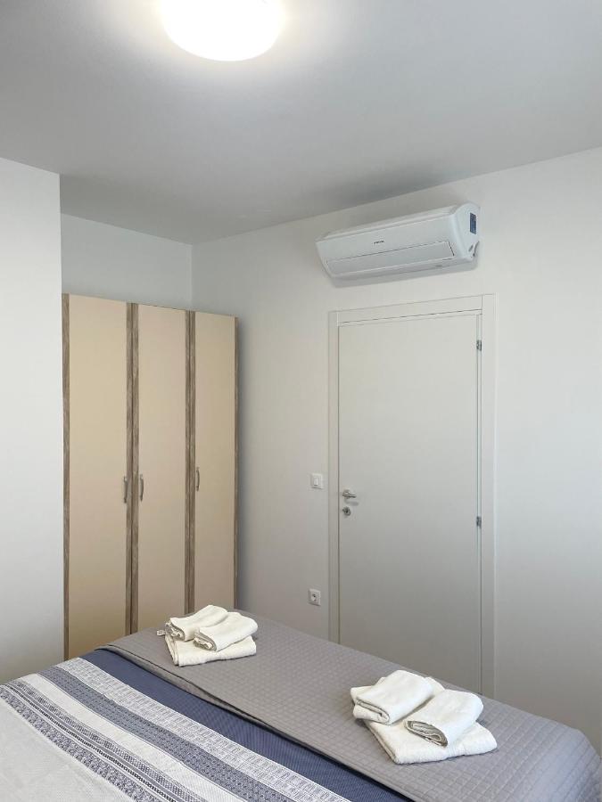 Apartment Diana Zara Parking Free Buitenkant foto