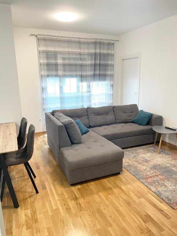 Apartment Diana Zara Parking Free Buitenkant foto