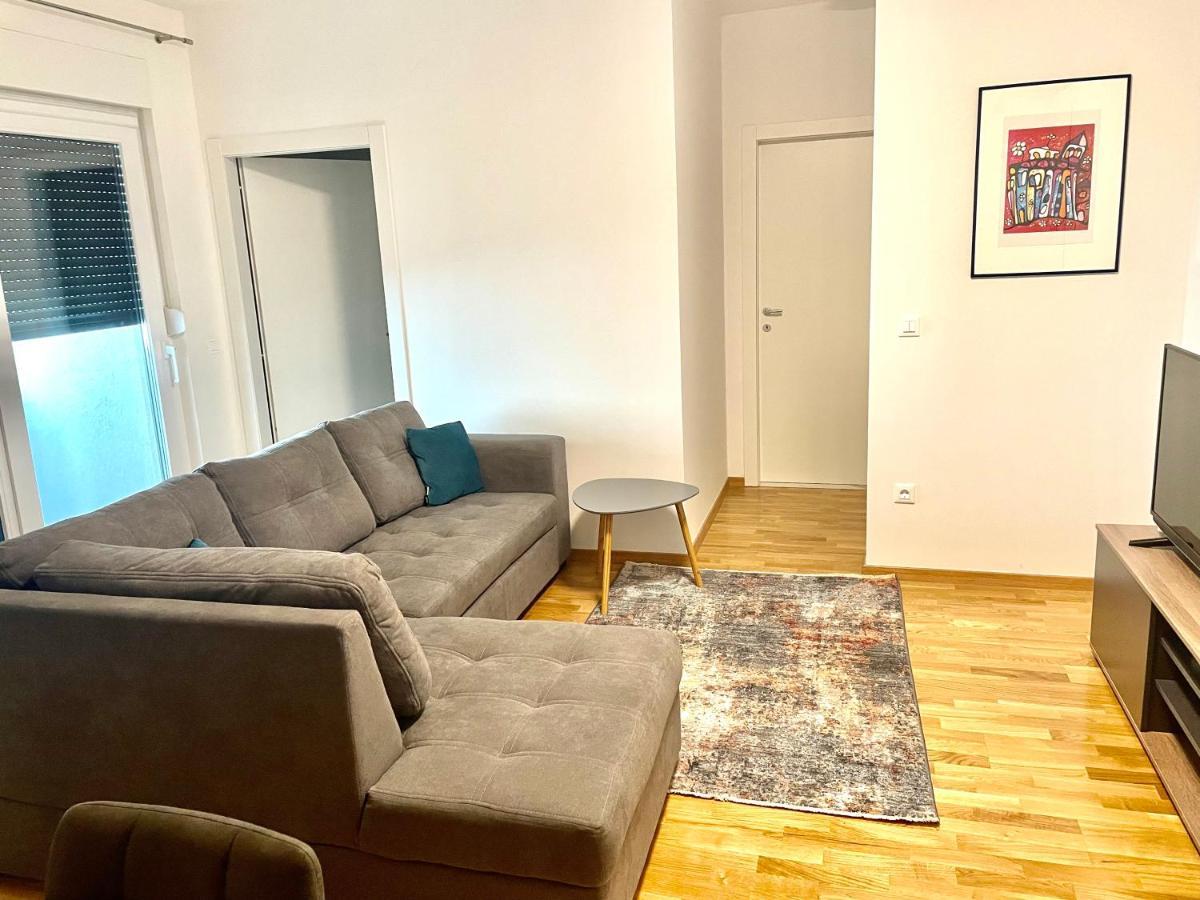Apartment Diana Zara Parking Free Buitenkant foto